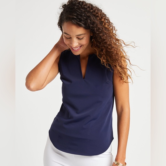 NWT Jude Connally Ali Top
Jude Cloth - Picture 2 of 6